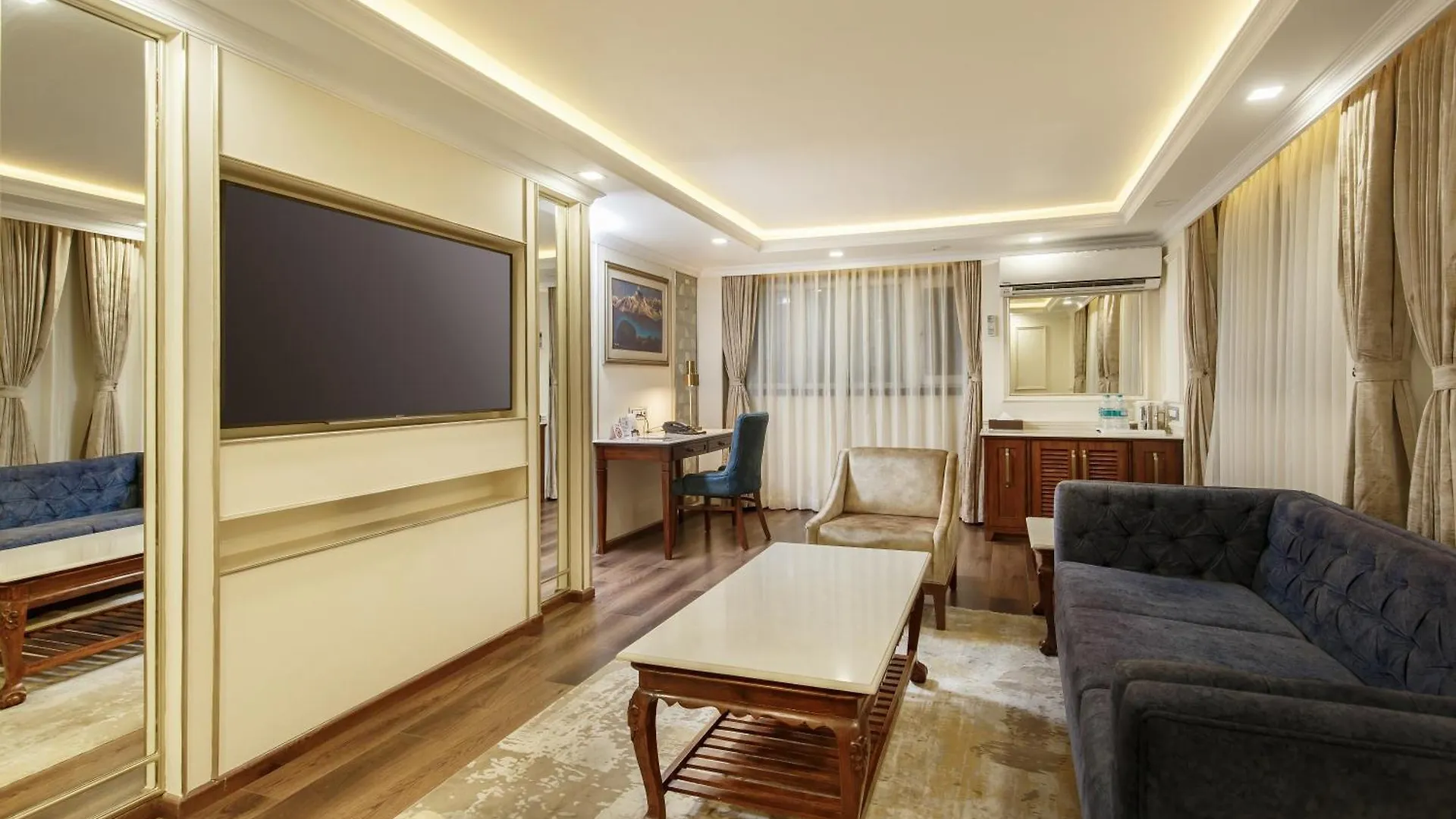 ****  Hotel Shanker-Palatial Heritage קטמנדו נפאל